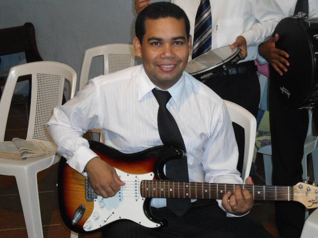 Toque aqui e adore a Deus junto comigo